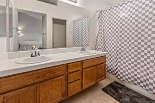1950 Grove Ave, San Diego, CA 92154 - Photo 8