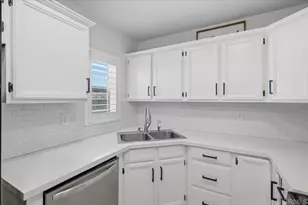 677 Fifth Ave, Chula Vista, CA 91910 - Photo 14