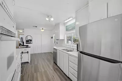 718 Sycamore #26, Vista, CA 92083 - Photo 12