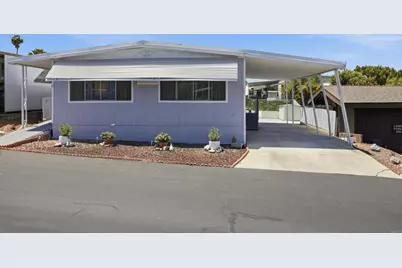 718 Sycamore #26, Vista, CA 92083 - Photo 2
