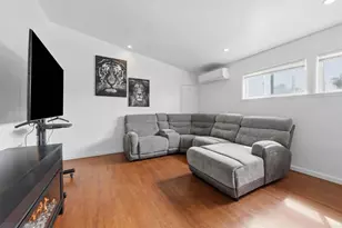 2573 Calle Aguadulce, San Diego, CA 92139 - Photo 8