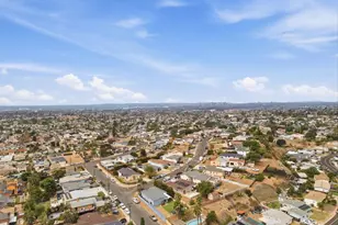 2573 Calle Aguadulce, San Diego, CA 92139 - Photo 52