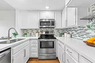 3078 Broadway, San Diego, CA 92102 - Photo 4