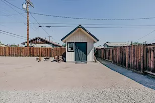 1592 Ross Ave, El Centro, CA 92243 - Photo 36