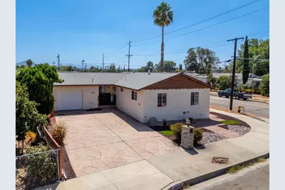 2009 Paddy Place, Escondido, CA 92027 - Photo 2
