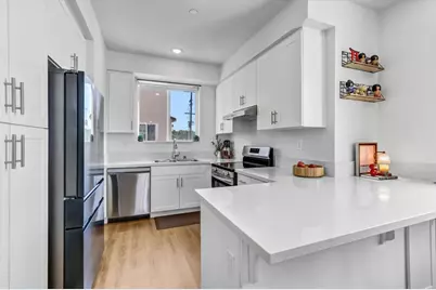 402 Creekside Cir, San Diego, CA 92114 - Photo 12
