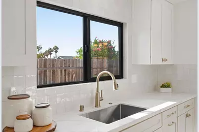 5294 Triana Street, San Diego, CA 92117 - Photo 14