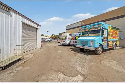 1037 Harding Ave, National City, CA 91950 - Photo 16
