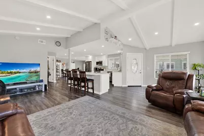 9255 N Magnolia Ave #Spc 18, Santee, CA 92071 - Photo 10