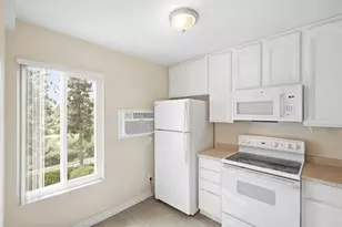 7500 Parkway Dr, La Mesa, CA 91942 - Photo 18