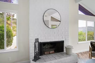 2645 Daisy Ln, Fallbrook, CA 92028 - Photo 4