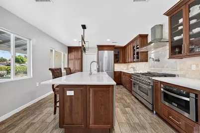 2424 Washington Street, Lemon Grove, CA 91945 - Photo 6