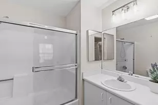 3961 Hortensia St, San Diego, CA 92110 - Photo 12