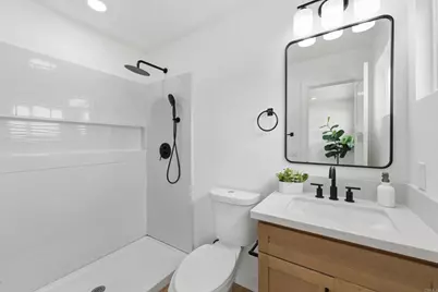 4230 Kirkcaldy Dr, San Diego, CA 92111 - Photo 18