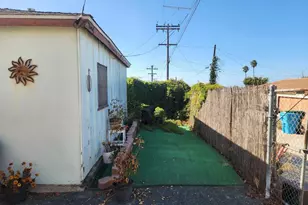 4676 Coronado Ave, San Diego, CA 92107 - Photo 10