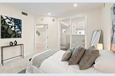 1133 1st. Street #320, Coronado, CA 92118 - Photo 10