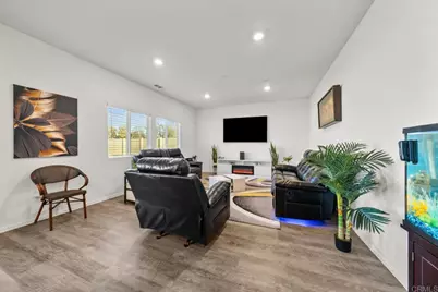 28464 Fressia Drive, Winchester, CA 92596 - Photo 18