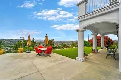 1830 Vista Way, El Cajon, CA 92019 - Photo 2