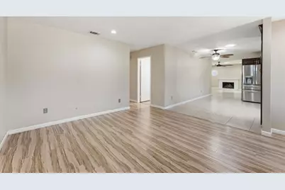 1448 Esperanza Way, Escondido, CA 92027 - Photo 6