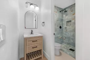 475 N Midway Dr, Escondido, CA 92027 - Photo 24