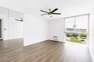 3050 Rue D’Orleans, San Diego, CA 92110 - Photo 1