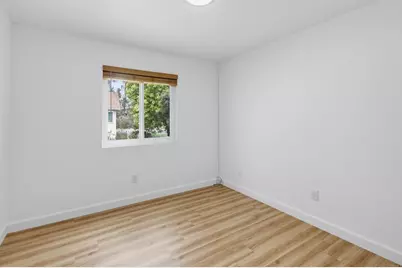 8025 Camino Kiosco, San Diego, CA 92122 - Photo 12