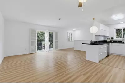 8025 Camino Kiosco, San Diego, CA 92122 - Photo 2
