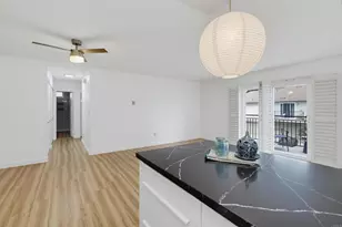 8025 Camino Kiosco, San Diego, CA 92122 - Photo 6