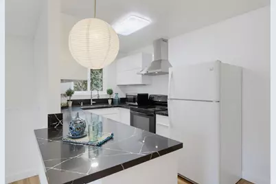 8025 Camino Kiosco, San Diego, CA 92122 - Photo 4