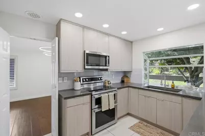 512 Tranquil Court, Encinitas, CA 92024 - Photo 8