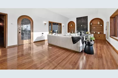 2421 Brant Street, San Diego, CA 92101 - Photo 8