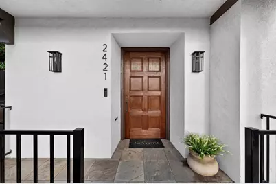 2421 Brant Street, San Diego, CA 92101 - Photo 2