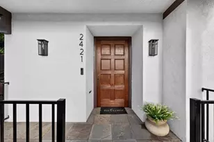 2421 Brant St, San Diego, CA 92101 - Photo 2