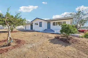 1477 Montgomery Dr, Vista, CA 92084 - Photo 2