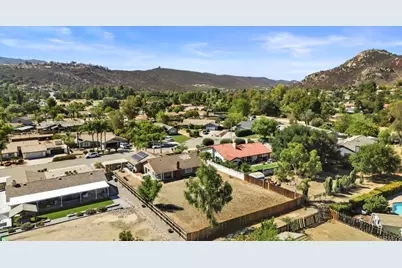 23530 Carmena Road, Ramona, CA 92065 - Photo 34
