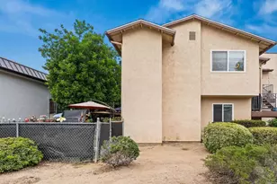 1960 Arnold Way, Alpine, CA 91901 - Photo 2
