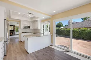 3 Sunrose, Irvine, CA 92603 - Photo 14