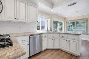 3 Sunrose, Irvine, CA 92603 - Photo 16