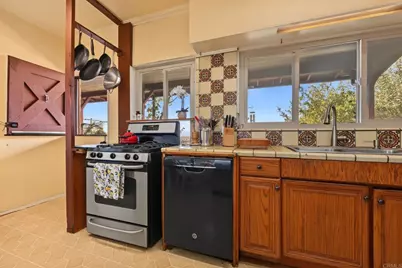 4383 Canterbury Drive, La Mesa, CA 91941 - Photo 16
