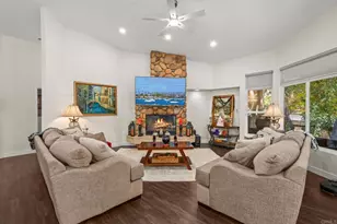 28315 Meadow Glen Way, Escondido, CA 92026 - Photo 8