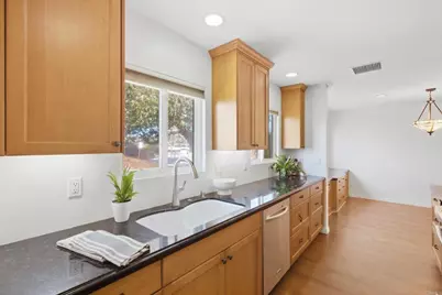 5261 Rincon St, San Diego, CA 92115 - Photo 4