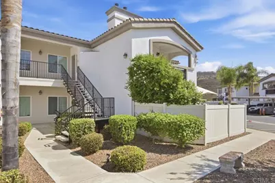 2708 Lake Pointe Drive #212, Spring Valley, CA 91977 - Photo 2