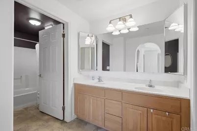 2708 Lake Pointe Drive #212, Spring Valley, CA 91977 - Photo 18