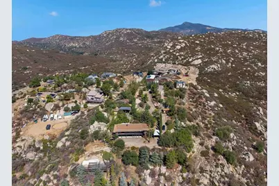 9677 Mizpah Lane, Descanso, CA 91916 - Photo 8