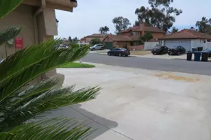 1085 Winding Oak Dr, Chula Vista, CA 91910 - Photo 6