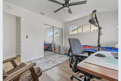 4951 57 Genesee Avenue, San Diego, CA 92117 - Photo 8