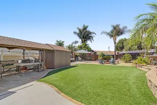 1354 Lindenwood Dr, El Cajon, CA 92021 - Photo 22