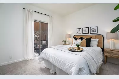 4338 Montalvo 3, San Diego, CA 92107 - Photo 12