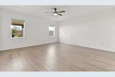 25866 Hollow Point Court, Homeland, CA 92548 - Photo 14