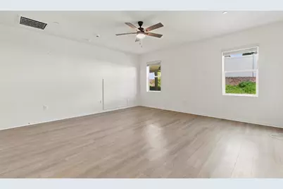 25866 Hollow Point Court, Homeland, CA 92548 - Photo 16